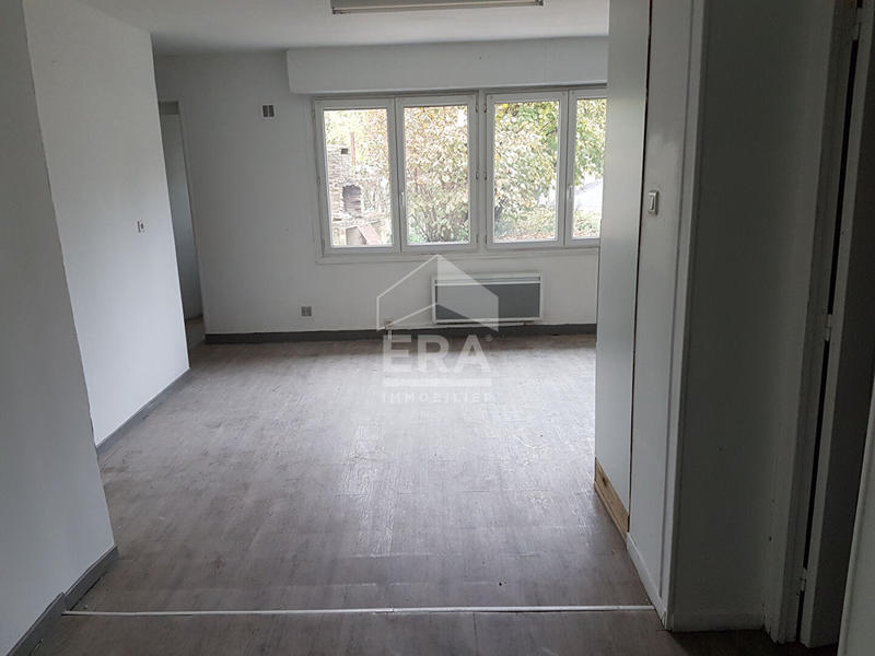 Immeuble - 148 m² - 12 pièces