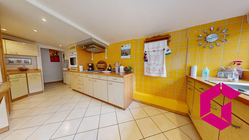 Maison - 160 m² - 6 pièces