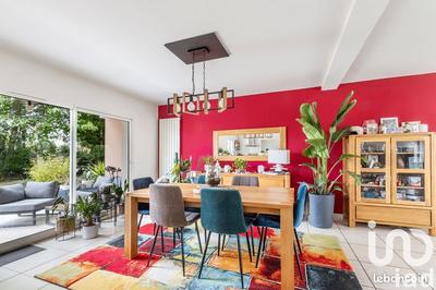 Maison - 186 m² - 6 pièces