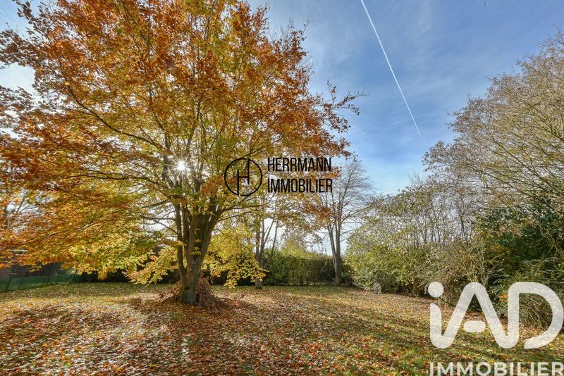 Maison - 215 m² - 6 pièces