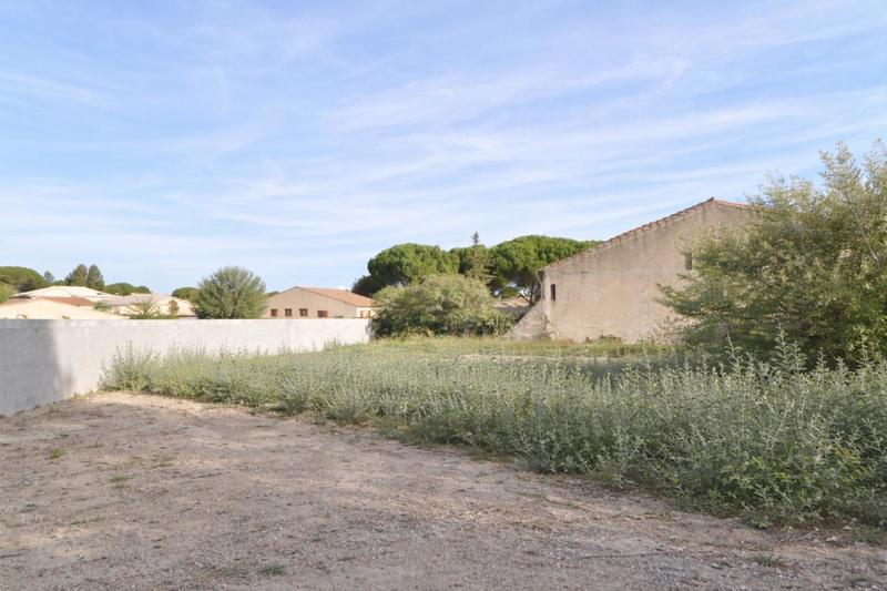 Terrain constructible - 586 m²