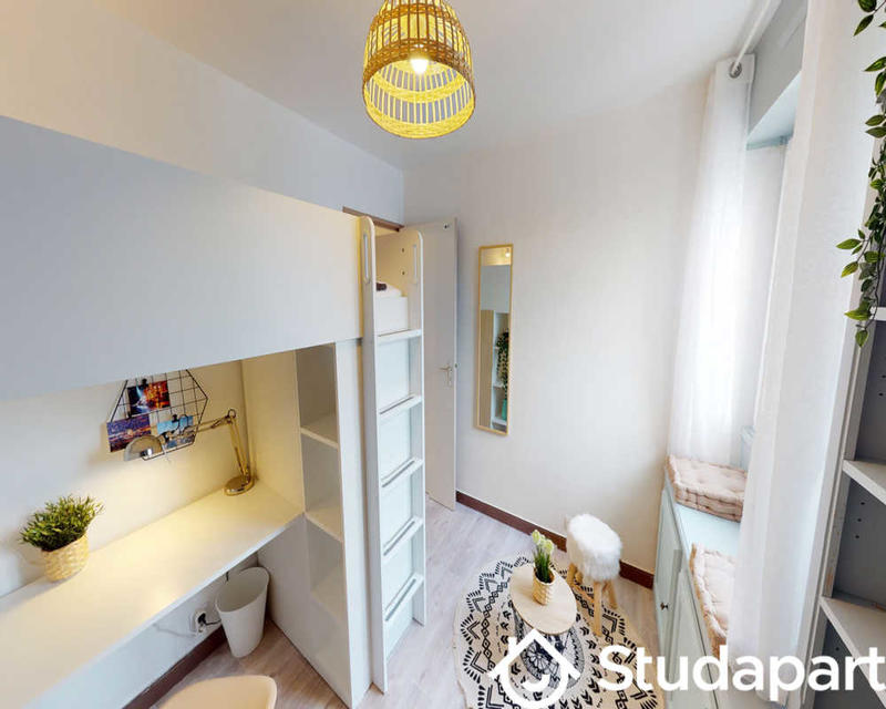 Chambre - 40 m² - 1 pièce