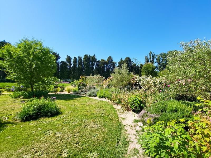 Maison - 628 m² - 9 pièces