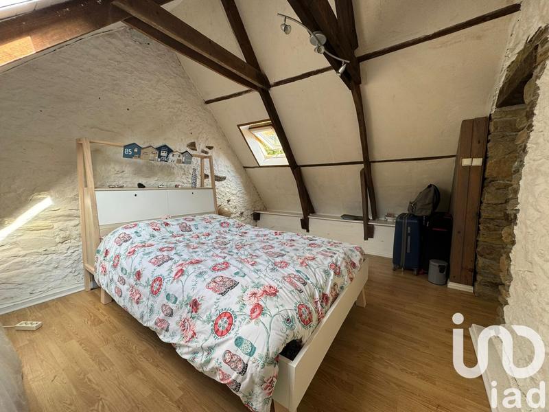 Maison - 104 m² - 6 pièces