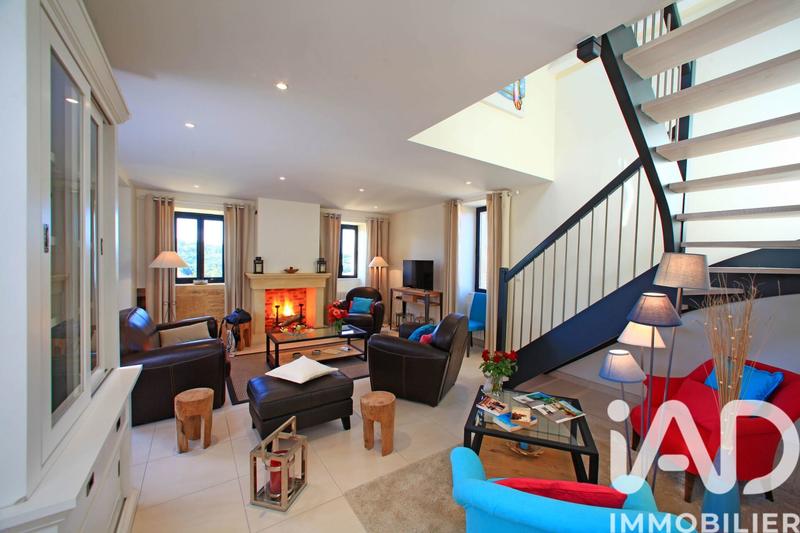 Maison - 760 m² - 21 pièces