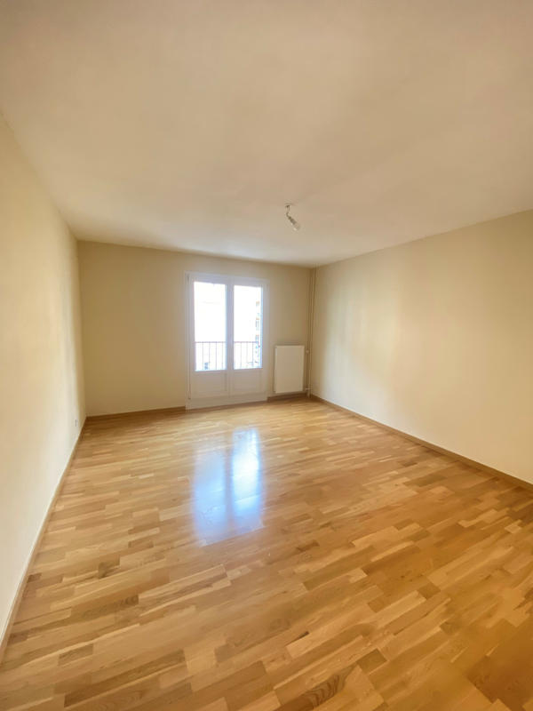 Appartement - 88 m² - 4 pièces