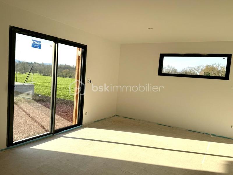 Maison - 136 m² - 4 pièces