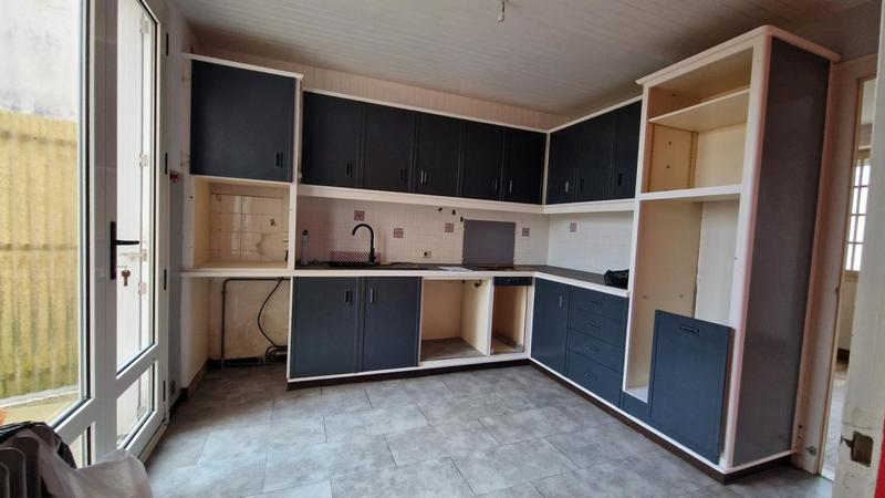 Maison - 165 m² - 8 pièces