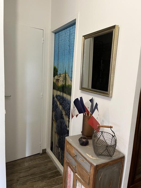 Appartement - 77 m² - 3 pièces