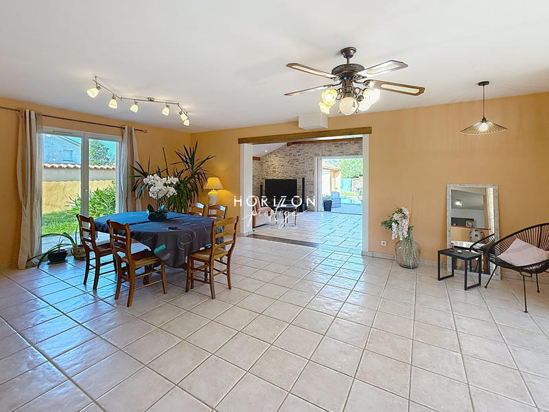 Bastide - 230 m² - 7 pièces