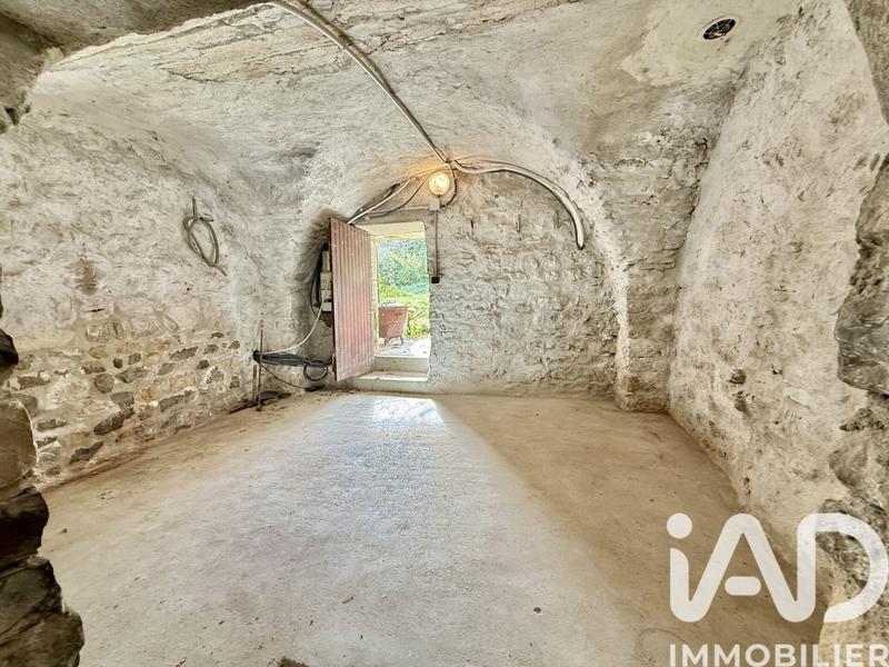 Maison - 140 m² - 7 pièces