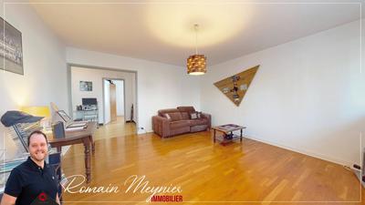 Appartement - 79 m² - 3 pièces