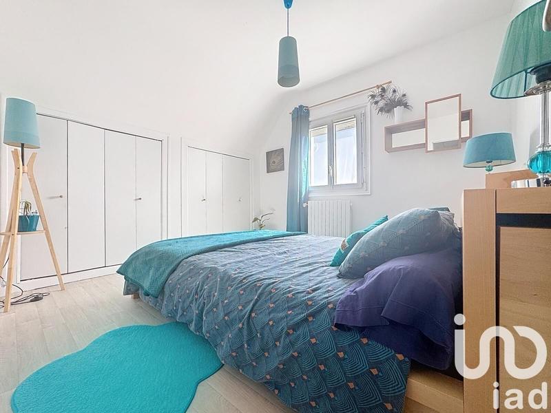 Maison - 200 m² - 7 pièces