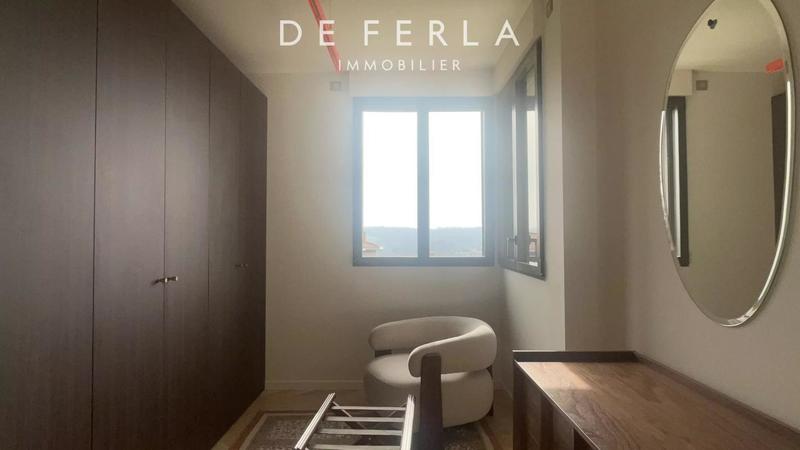 Demeure - 50 m² - 10 pièces