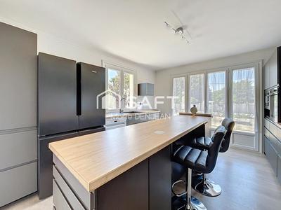 Maison - 148 m² - 6 pièces