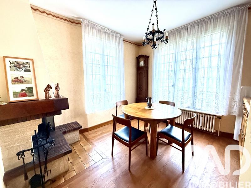 Maison - 107 m² - 6 pièces