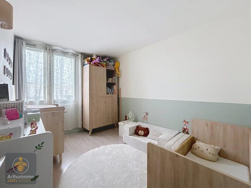 Appartement - 92 m² - 5 pièces