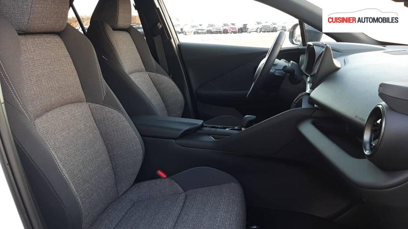 Toyota c-Hr Hybride Rechargeable 225 Design