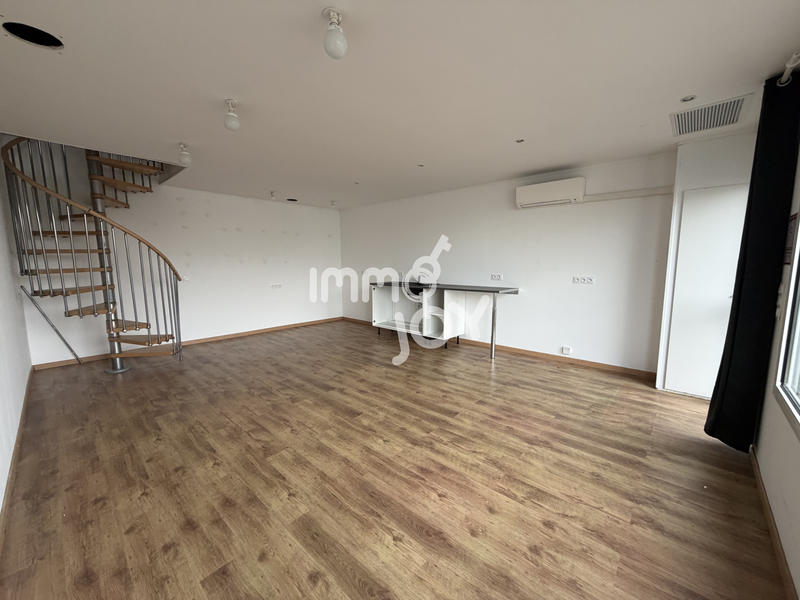 Local commercial - 65 m² - 2 pièces