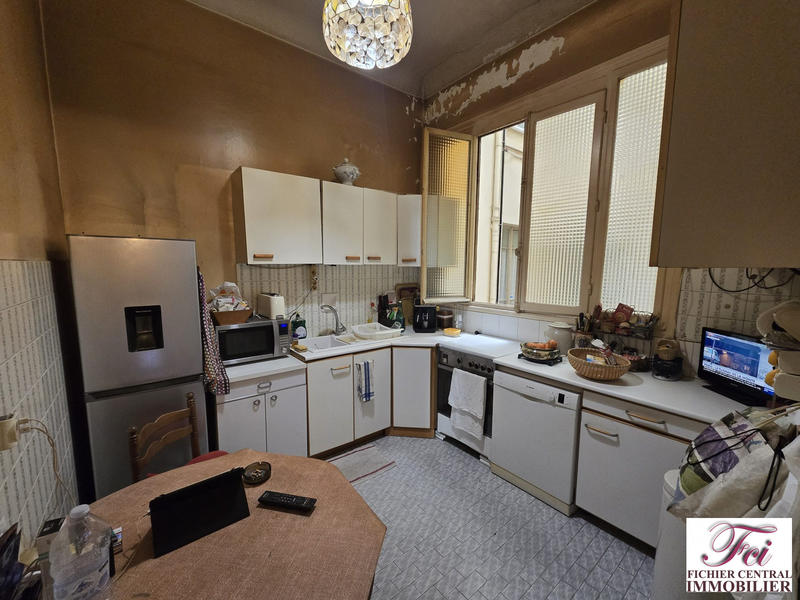 Appartement - 152 m² - 6 pièces