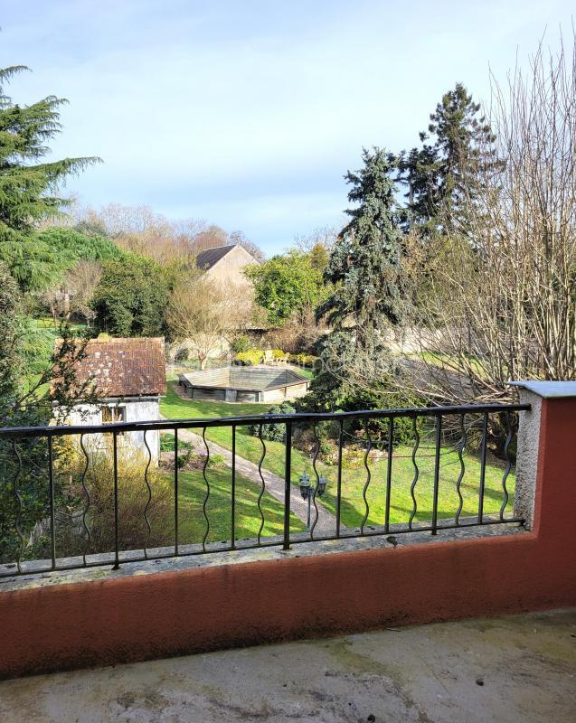 Maison de ville - 182 m² - 9 pièces