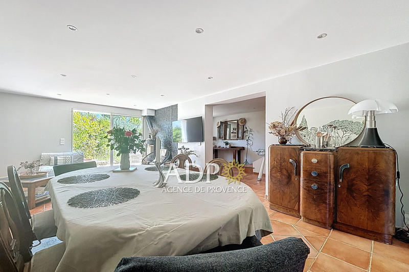 Maison - 150 m² - 4 pièces