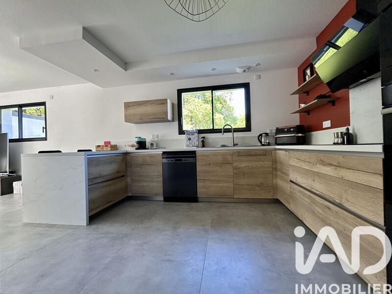 Maison - 115 m² - 5 pièces