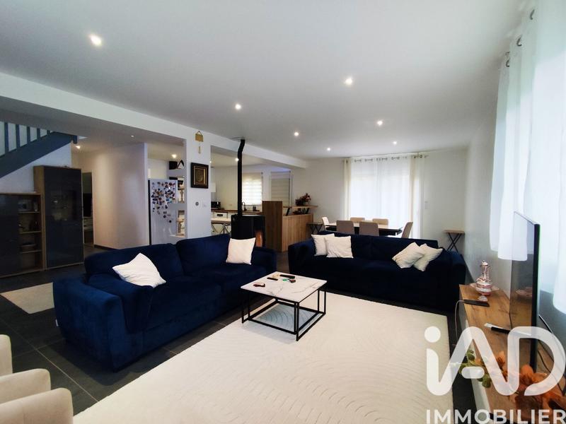 Maison - 151 m² - 6 pièces