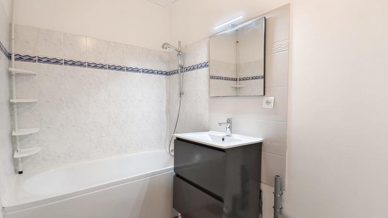 Appartement - 57 m² - 3 pièces