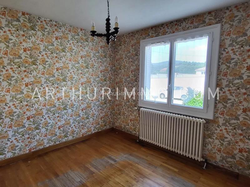 Maison - 98 m² - 4 pièces