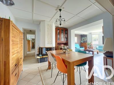 Maison - 133 m² - 7 pièces