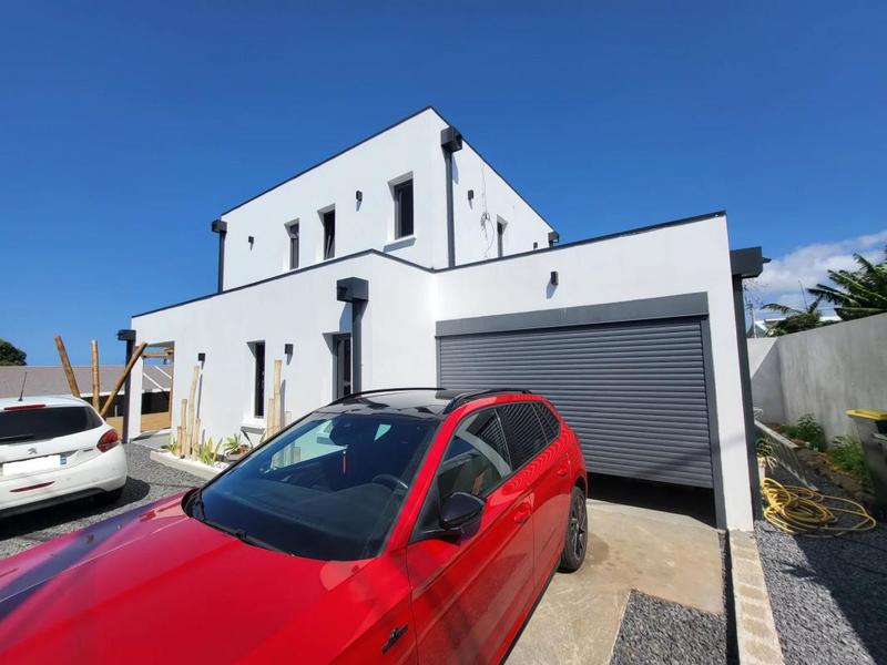 Villa - 100 m² - 4 pièces