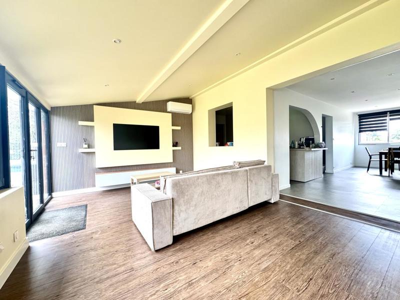 Maison - 112 m² - 4 pièces