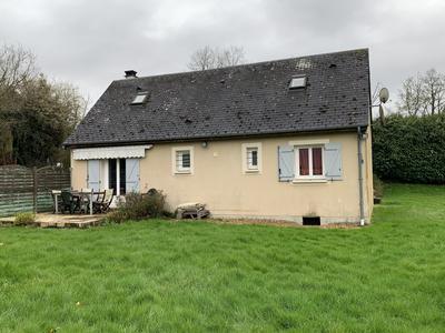 Maison - 85 m² - 5 pièces