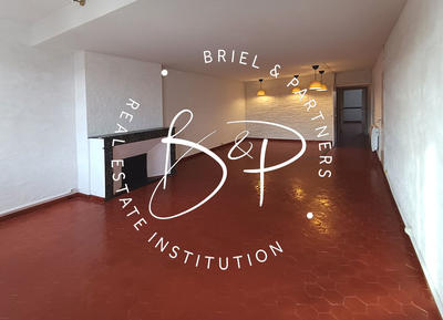 Appartement - 82 m² - 4 pièces