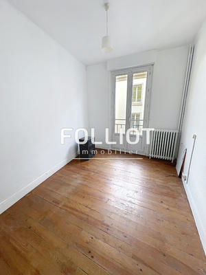 Immeuble - 294 m² - 13 pièces