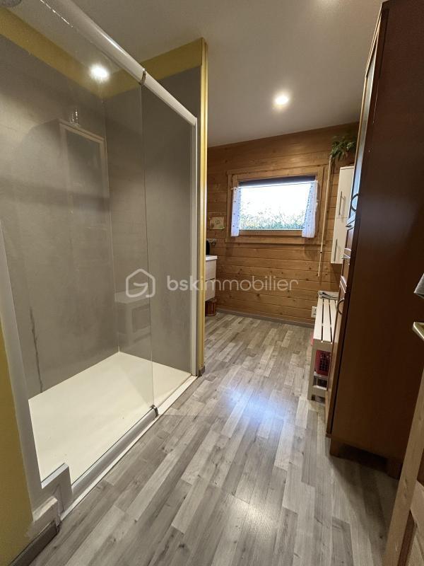 Propriété - 114 m² - 4 pièces