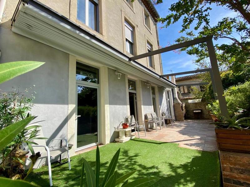 Demeure - 440 m² - 10 pièces