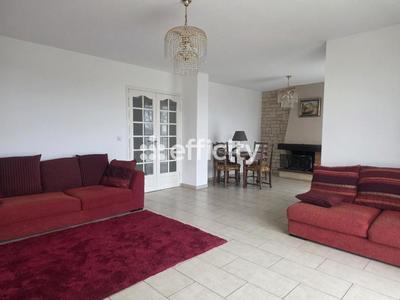 Maison - 180 m² - 7 pièces