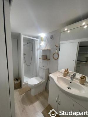 Appartement - 16 m² - 2 pièces