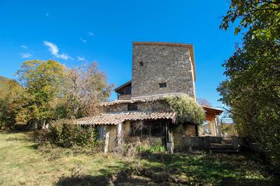 Château - 201 m² - 8 pièces