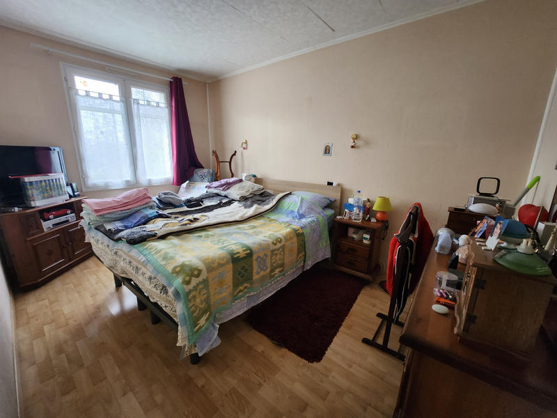 Maison - 82 m² - 5 pièces