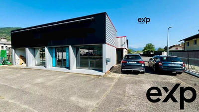 Fonds de commerce - Local commercial - 215 m²