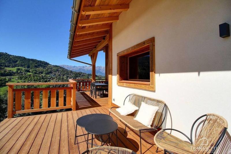 Châlet - 269 m² - 7 pièces