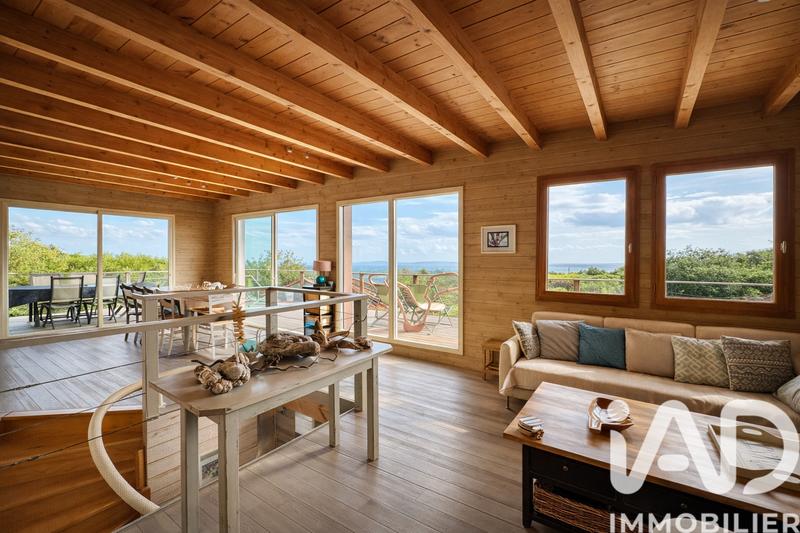 Maison - 166 m² - 6 pièces