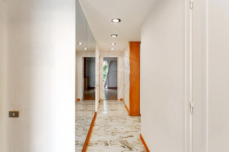 Appartement - 110 m² - 4 pièces