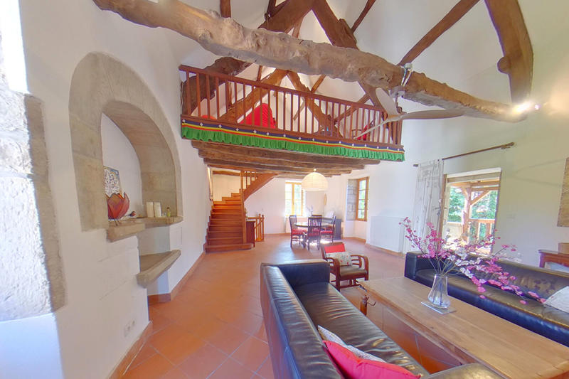 Maison - 185 m² - 5 pièces