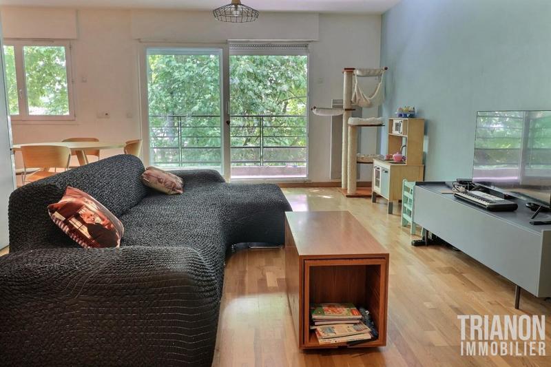 Appartement - 85 m² - 4 pièces