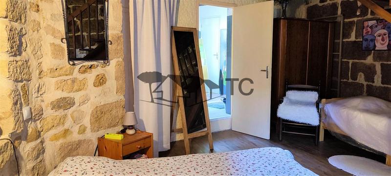 Maison - 150 m² - 7 pièces