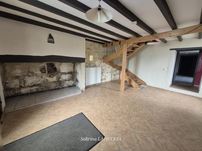 Maison - 182 m² - 8 pièces